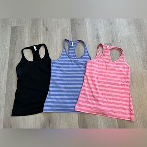 Lot of 3 NWOT Gap Body Fit Tanks